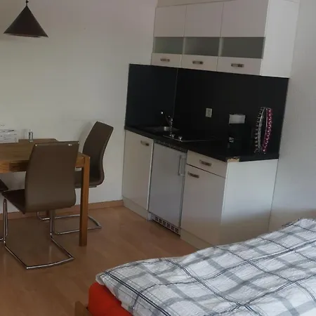 Apartment Lovely 1-bedroom In The Heart Of