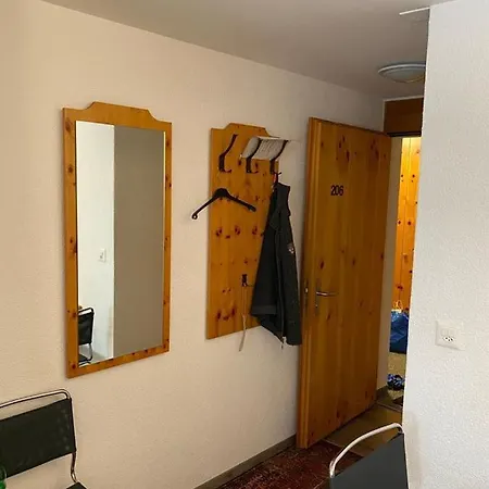 Lovely 1-bedroom In The Heart Of Lejlighed Davos